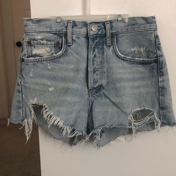 AGOLDE Parker Distressed Denim Shorts - Picture 1 of 6